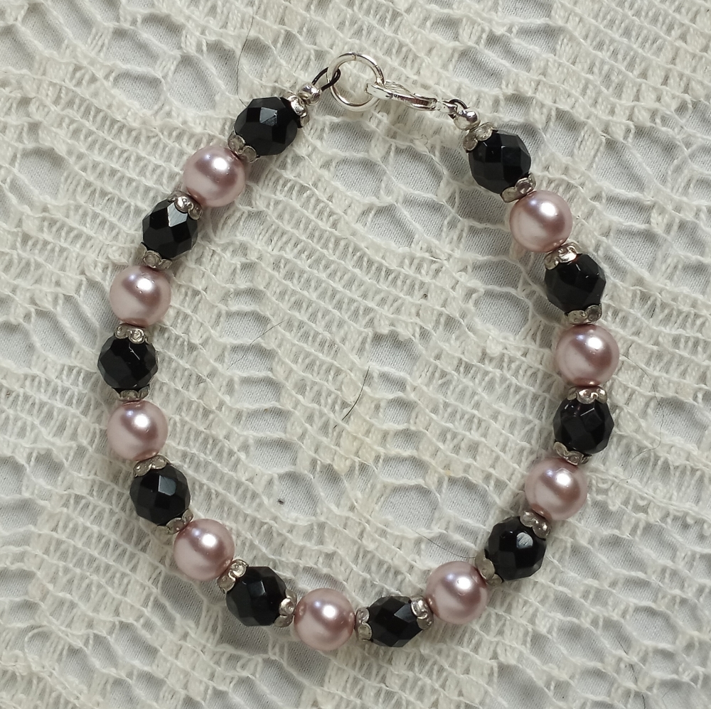 Pink Pearl Jet Black Faceted Czech Glass Beaded Bracelet Handmade 7 3/4"